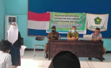 Usai Pelantikan , OSIS MTsN 1 Kendari Gelar Raker